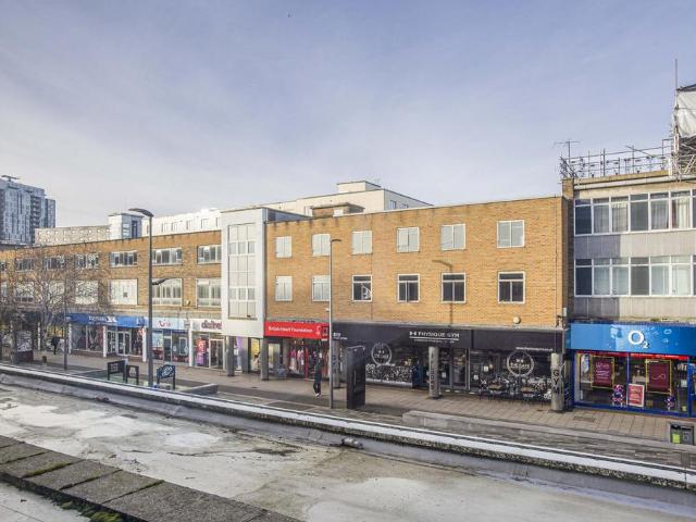 Flat for sale in Hemel Hempstead, Dacorum