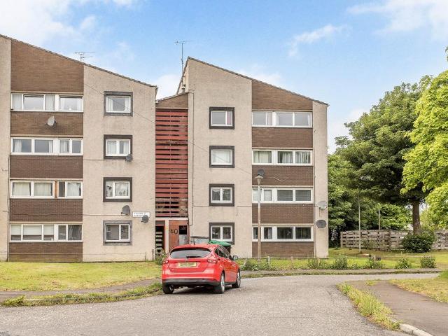 Flat for sale in The Calders, Wester Hailes
