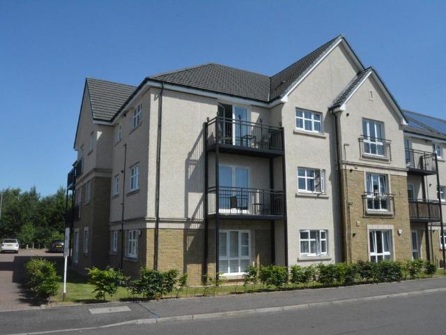 Flat for sale in Antonshill, Scotland