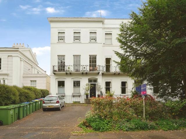 Flat for sale in Golden Valley, Gloucestershire