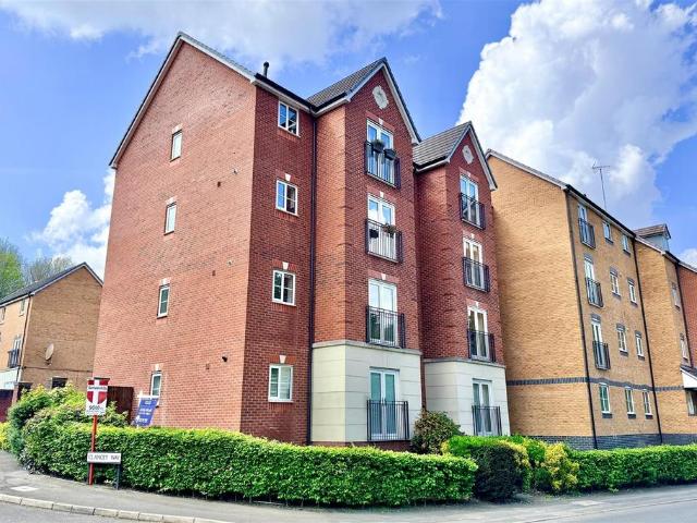 Flat for sale in West Midlands