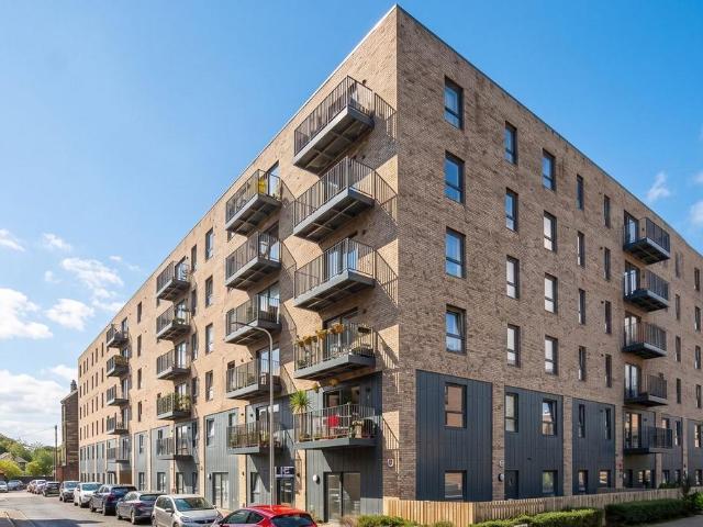 Flat for sale in Leith Links, Leith