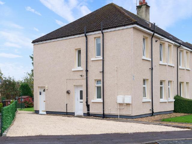 Flat for sale in Lochfield, Paisley