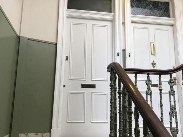 Flat for sale in Greenock, Scotland