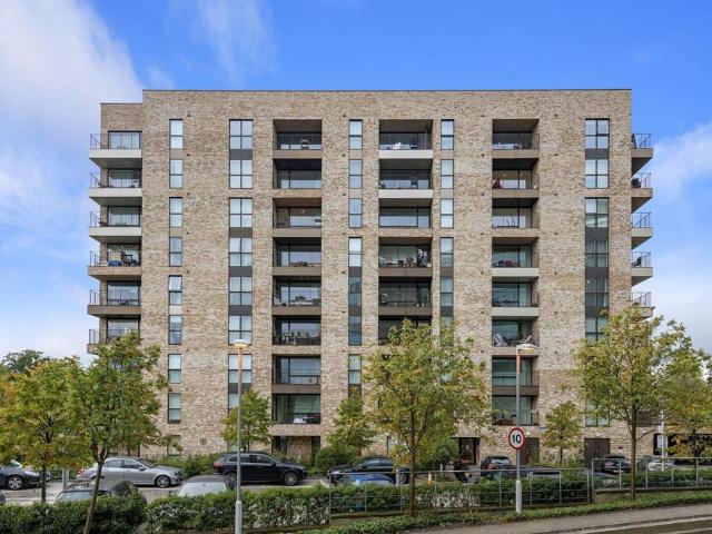 Flat for sale in Alperton, Greater London