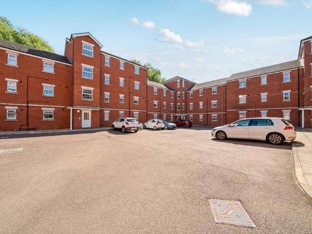 Flat for sale in Grantham, Barholm