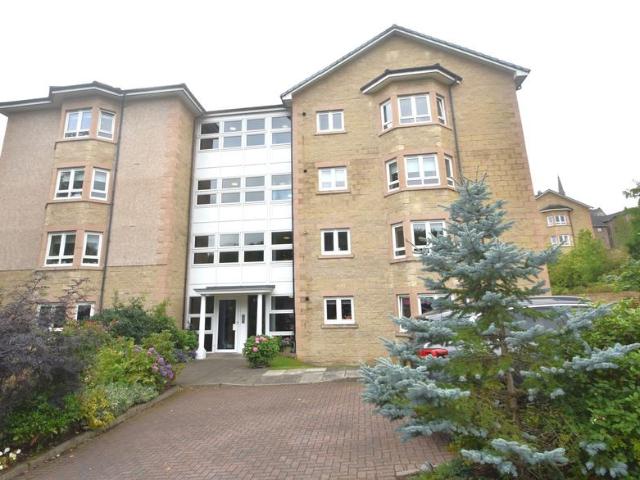 Flat for sale in Low Waters, Hamilton