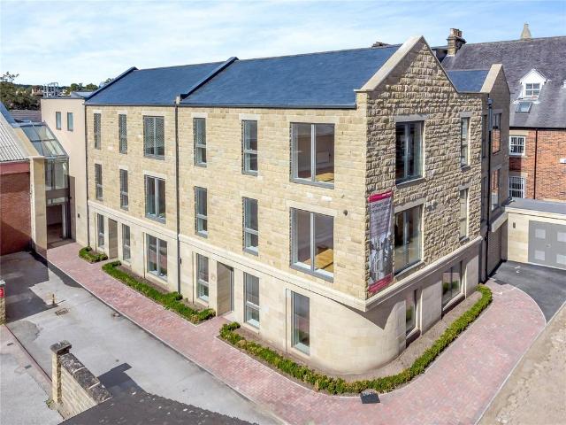 Flat for sale in Low Harrogate, Harrogate