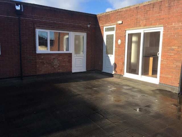 Flat for sale in Bloxwich, Walsall