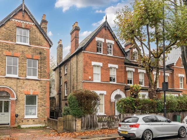 House for sale in Dulwich, Greater London