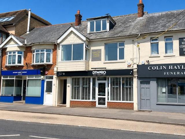 Flat for sale in Old Milton, Ashurst Bridge