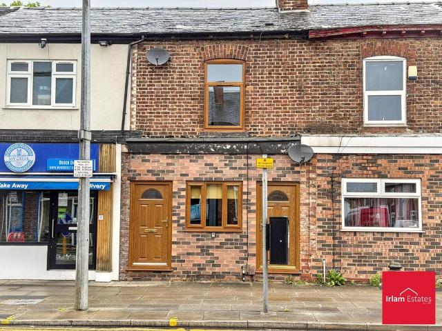 Flat for sale in Patricroft, Salford