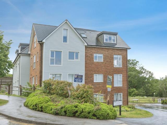 Flat for sale in Sherwood, Sandown Park