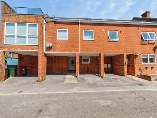 Flat for sale in St Denys, City Of Southampton
