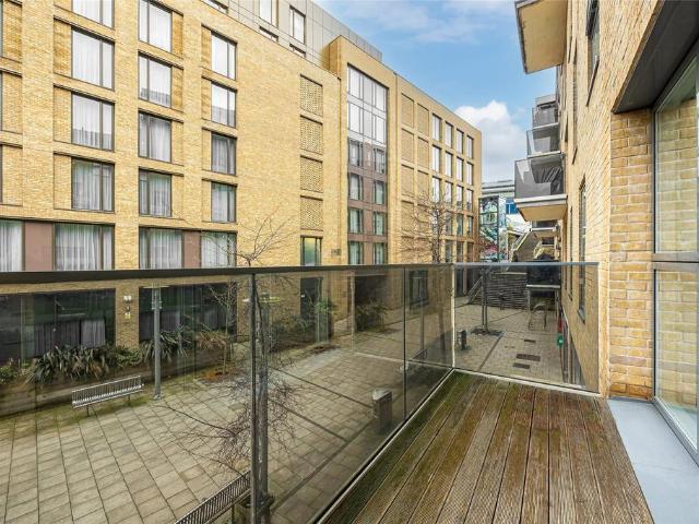Flat for sale in Round Hill, Brighton & Hove
