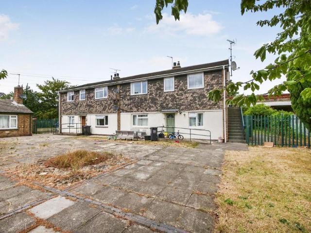 Flat for sale in High Field, York