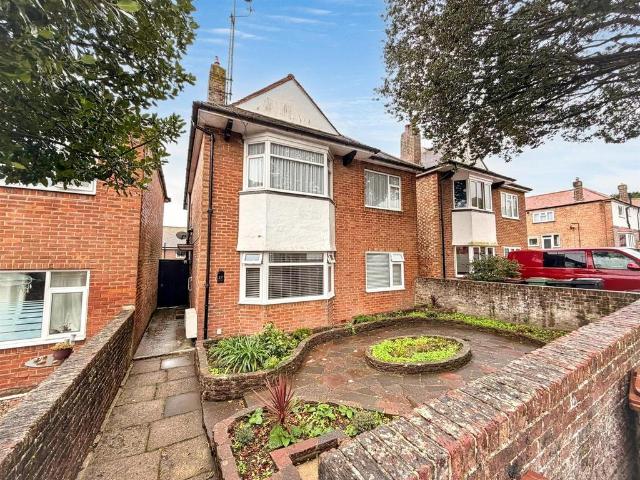 Flat for sale in Old Town, Eastbourne