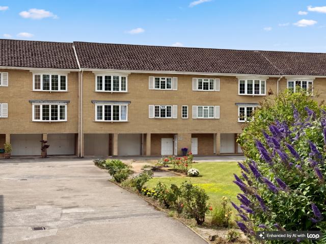 Flat for sale in Wetherby