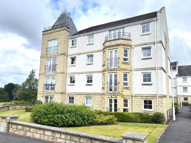 Flat for sale in Duloch, Dunfermline