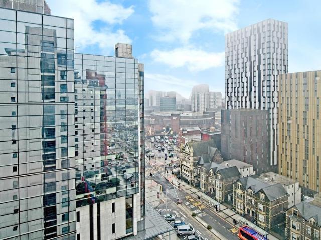 Flat for sale in Crockherbtown, Falcon Lodge