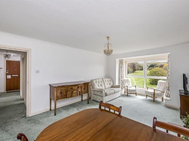 Flat for sale in Withdean, Brighton