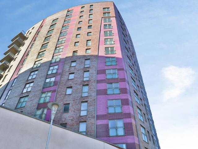 Flat for sale in Richmond Hill, Isle Of Man