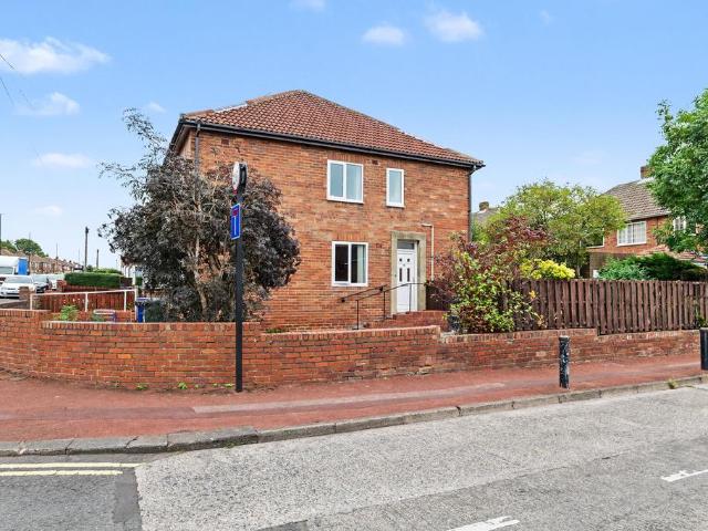 Flat for sale in Blakelaw, Tyne And Wear