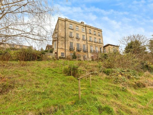 Flat for sale in Grosvenor, Dulcote
