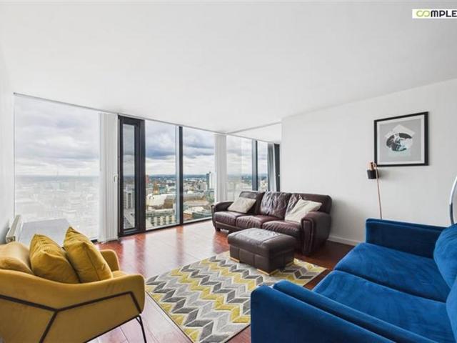Flat for sale in City Centre, Georgia
