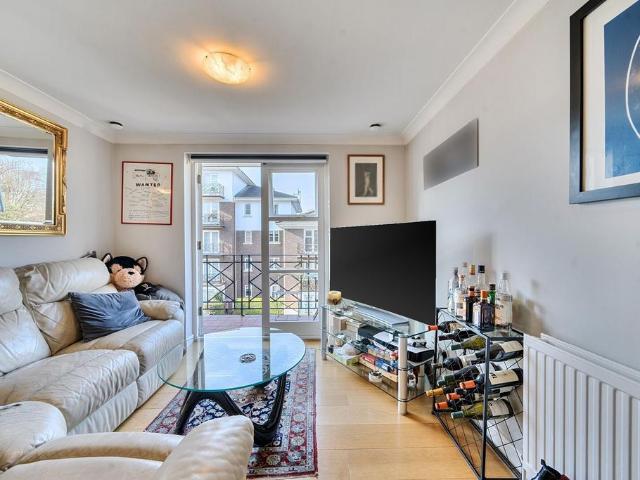 Flat for sale in West Kensington, Isle Of Man