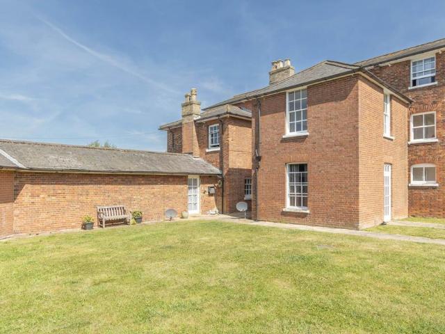 Flat for sale in Burgh St Peter, Norfolk