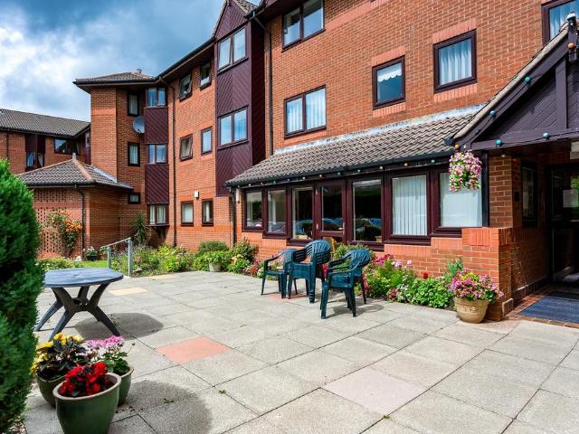 Flat for sale in Orrell Post, Wigan