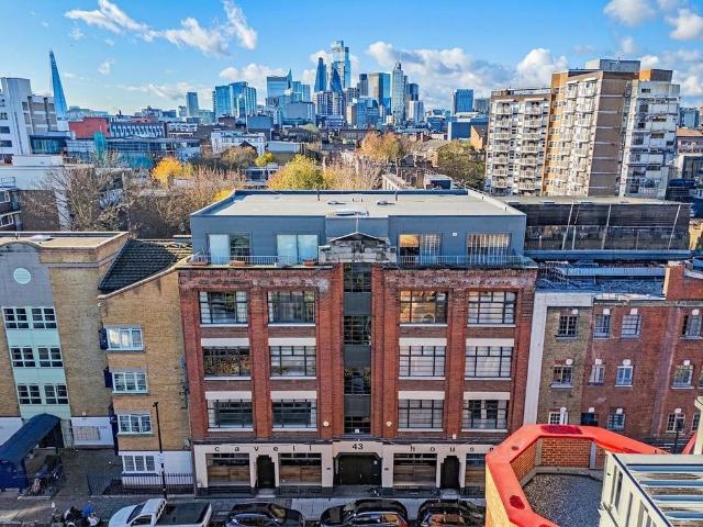 Flat for sale in St. George in the East, Shadwell