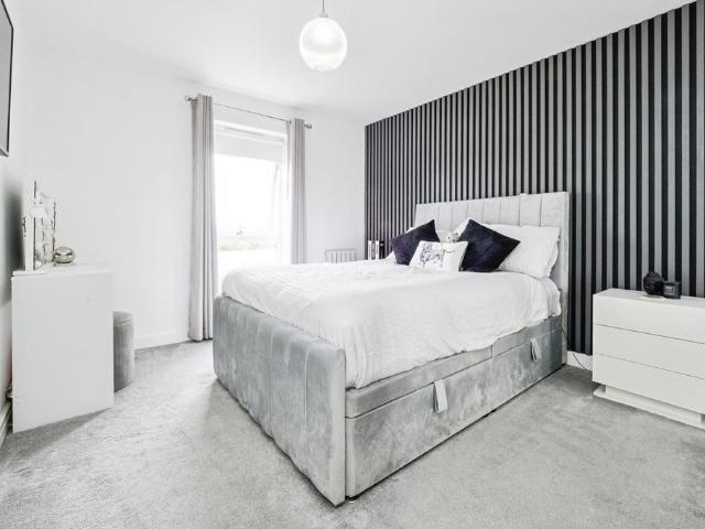 Flat for sale in London Borough of Havering, Greater London