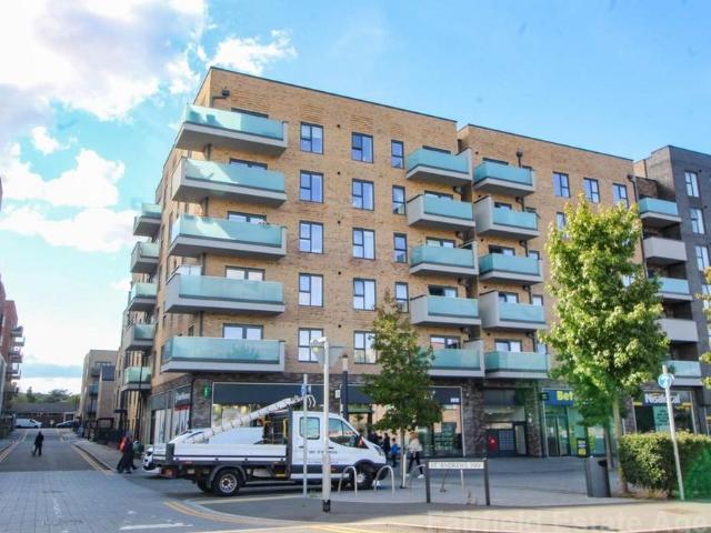 Flat for sale in Watford Rural, Batchworth