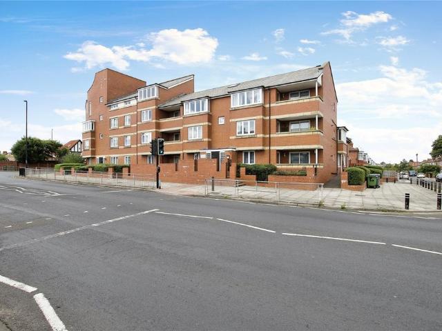 Flat for sale in Whitley Bay, North Tyneside