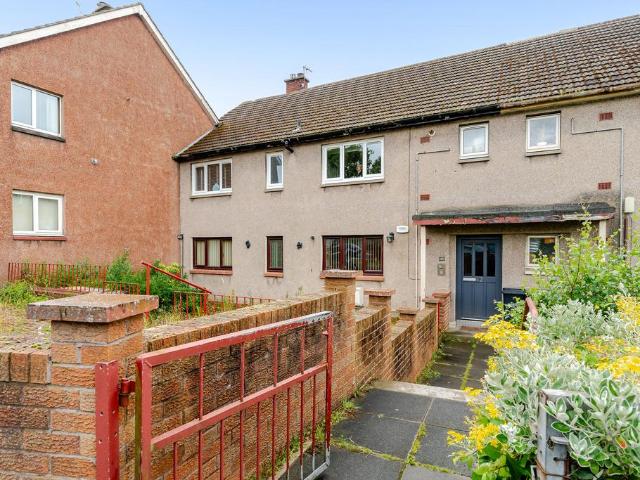 Flat for sale in Clermiston, Scotland
