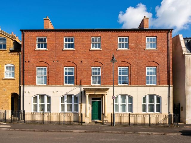 Flat for sale in Dickens Heath, Solihull
