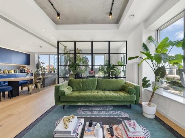 Flat for sale in Goodluck Hope, Blackwall