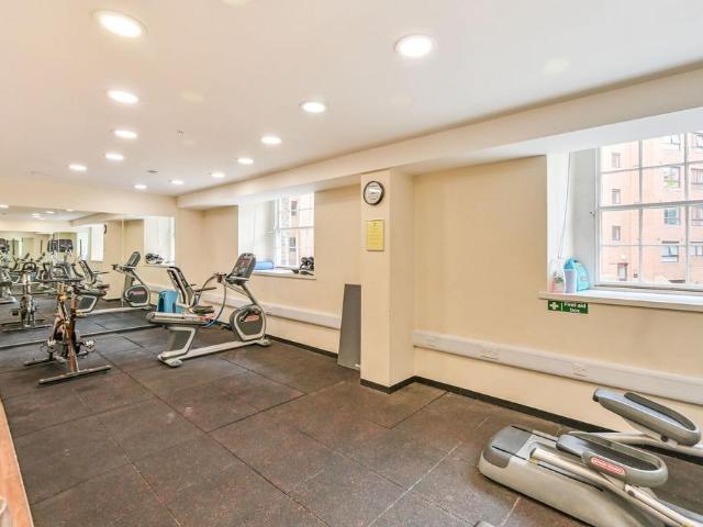 Flat for sale in Ratcliffe, Shadwell