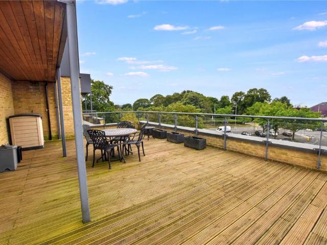 Flat for sale in Blendon, Greater London