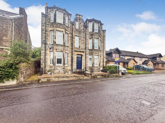 Flat for sale in West Kilbride, Scotland