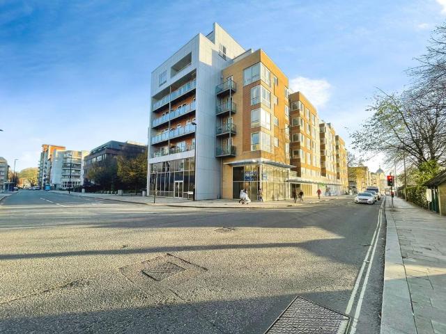 Flat for sale in St Mary's, City Of Southampton