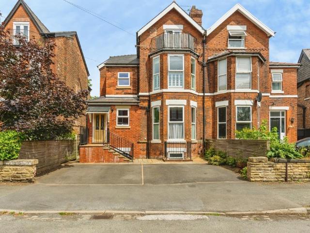 Flat for sale in Georgia, Greater Manchester