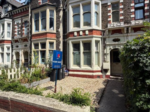 Flat for sale in Falcon Lodge, Wales