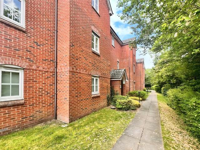 Flat for sale in Burton upon Trent, East Staffordshire