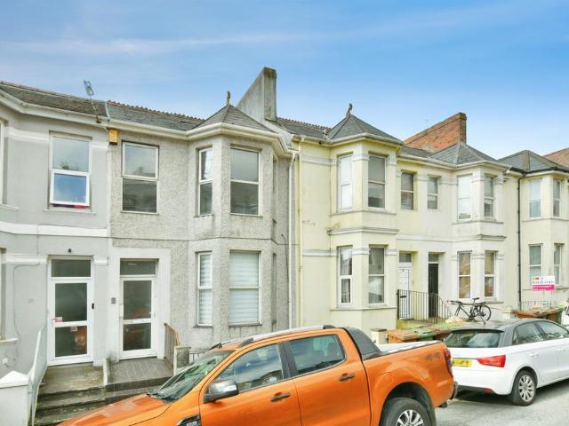 Flat for sale in Lipson Vale, Mount Wise