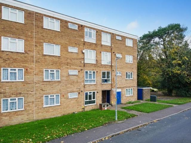 Flat for sale in East Bank, Norfolk