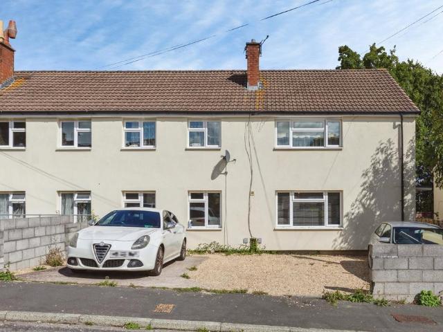 Flat for sale in Withywood, Bristol
