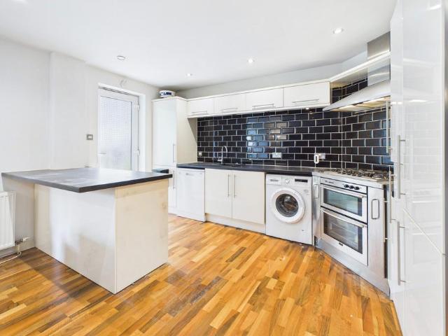 Flat for sale in North Leith, City of Edinburgh